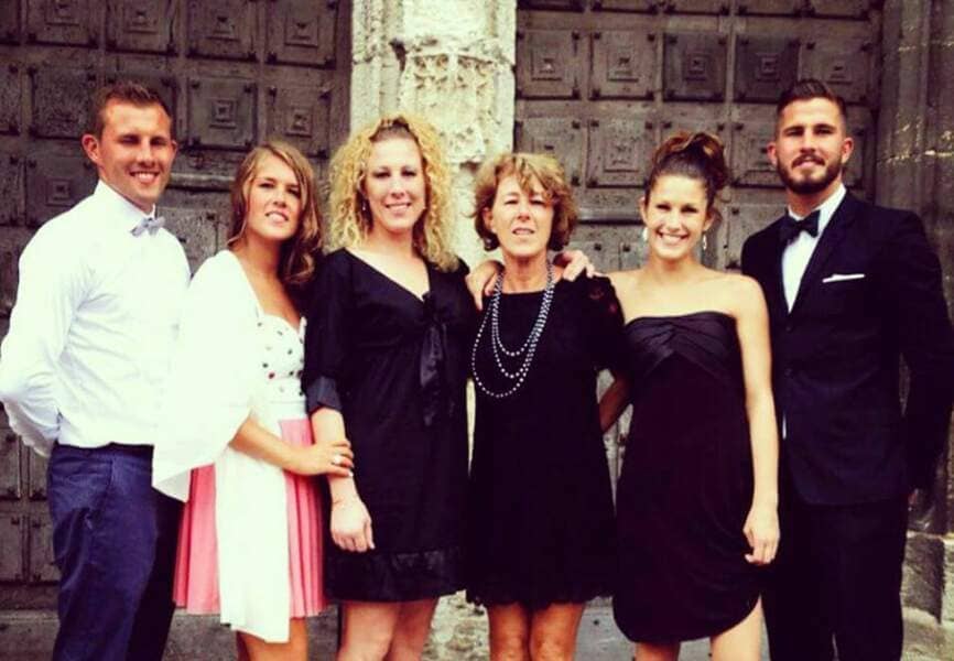 La famille Vastine lors d'un mariage